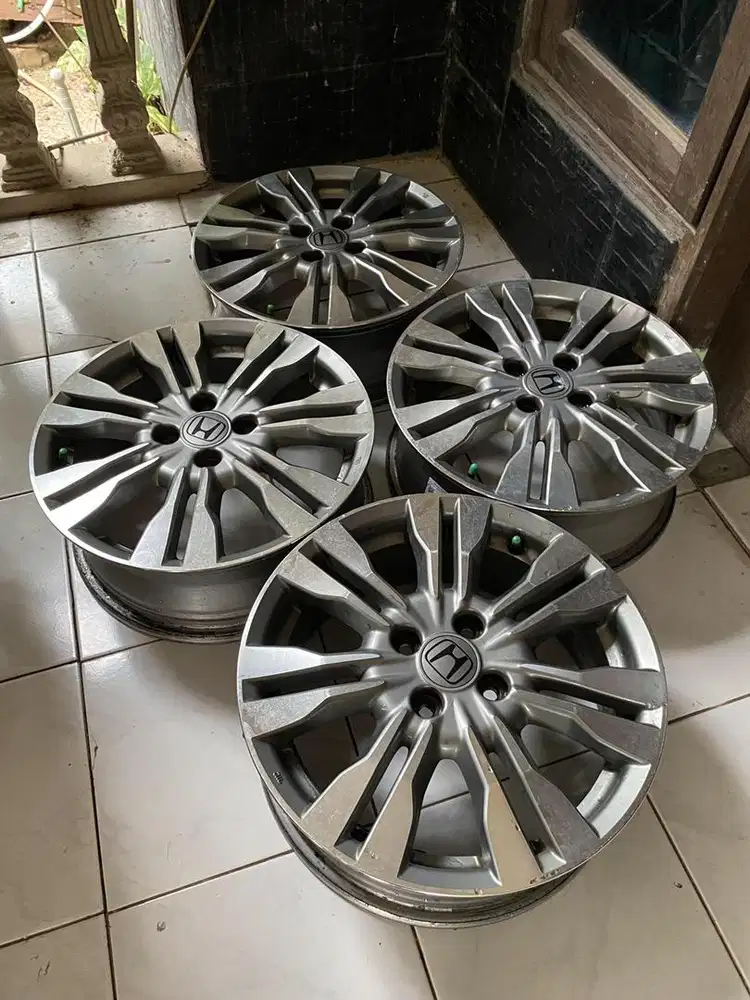 Velg Honda City R16 Jazz yaris brio sigra ayla swift