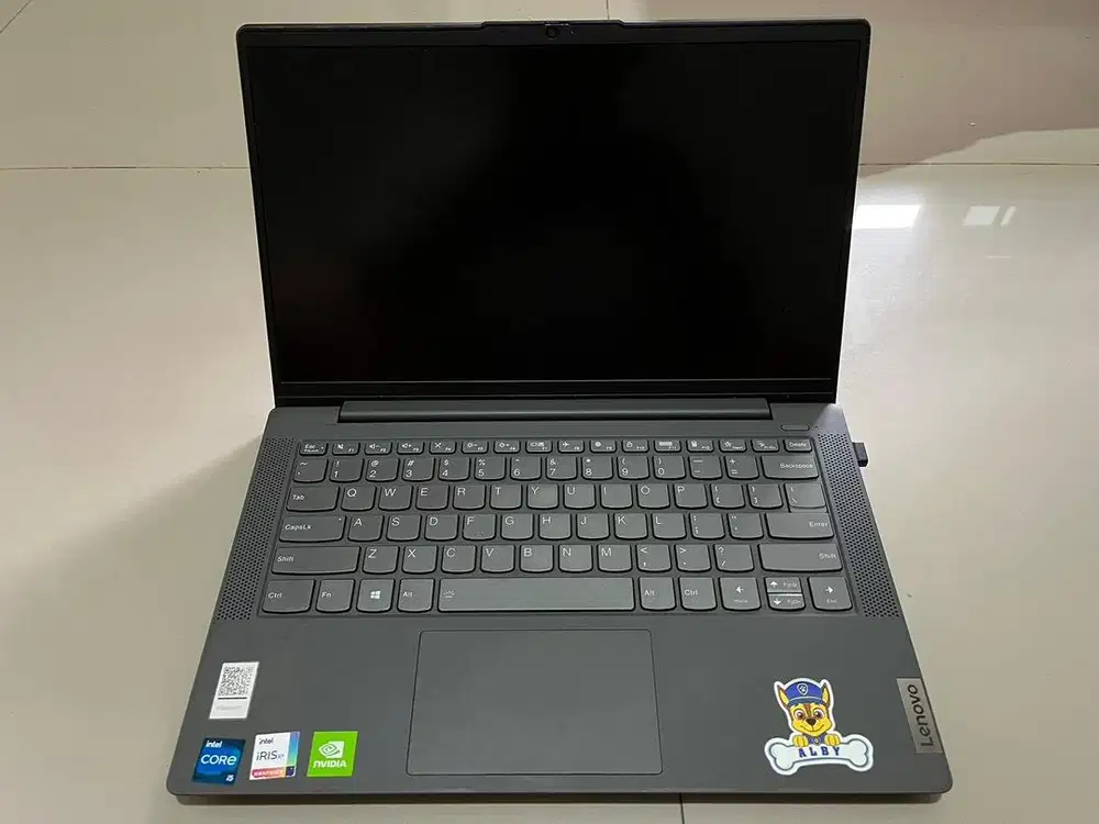 Laptop Lenovo i5 SSD