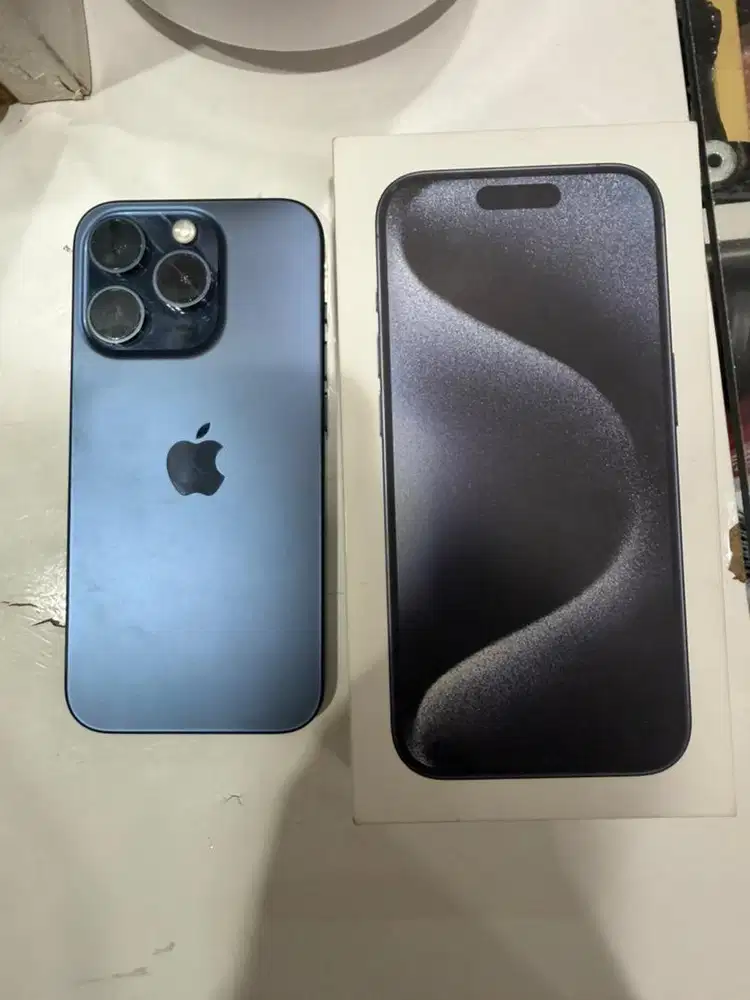 Iphone 15 Pro 256 GB Blue Titanium ex digimap | Second Masih ada struk