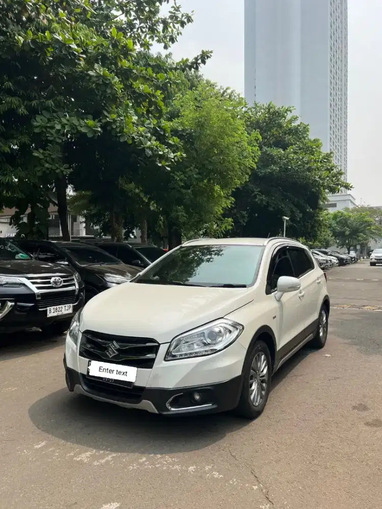 Suzuki SCross 2016 AT