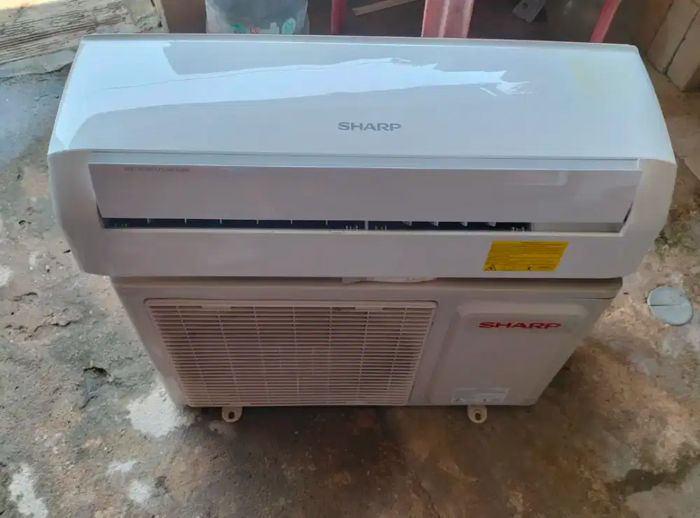 AC 1/2pk Sharp low watt