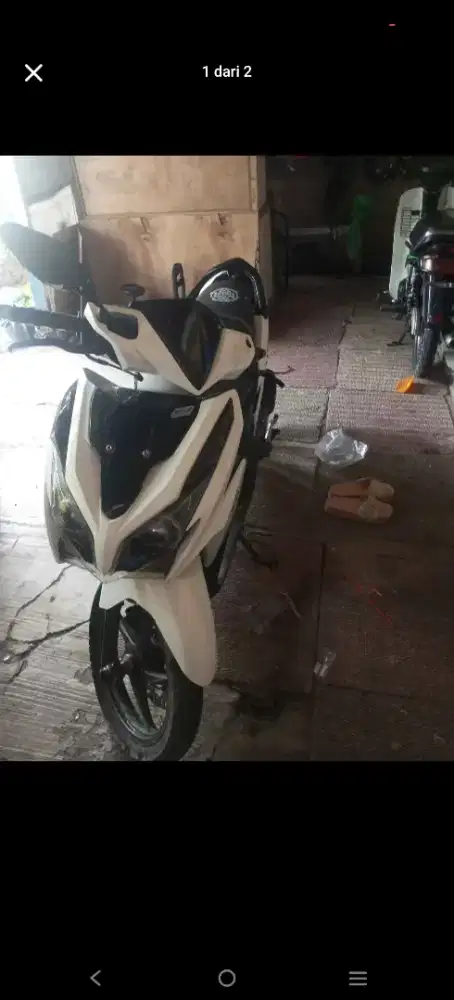 Vario kzr warna putih Nego