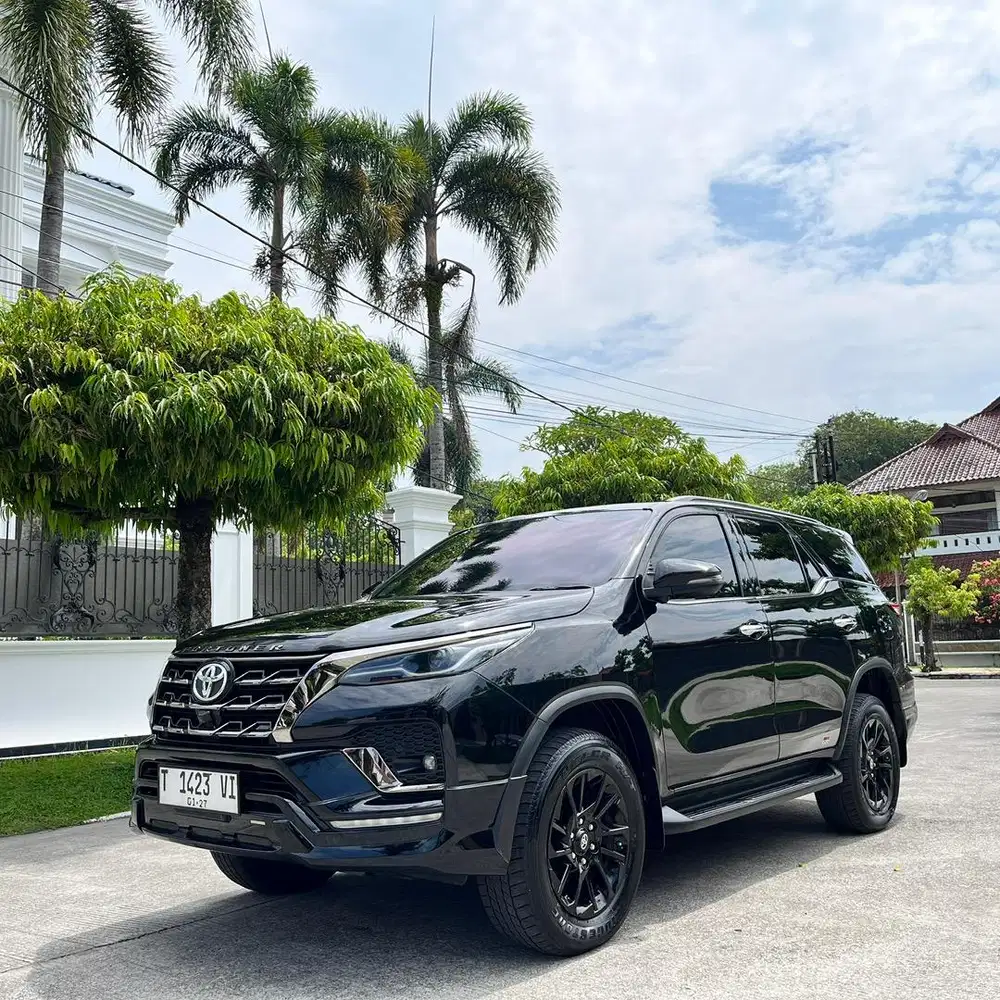 Fortuner Vrz 2.4 gr sport 2021 murah