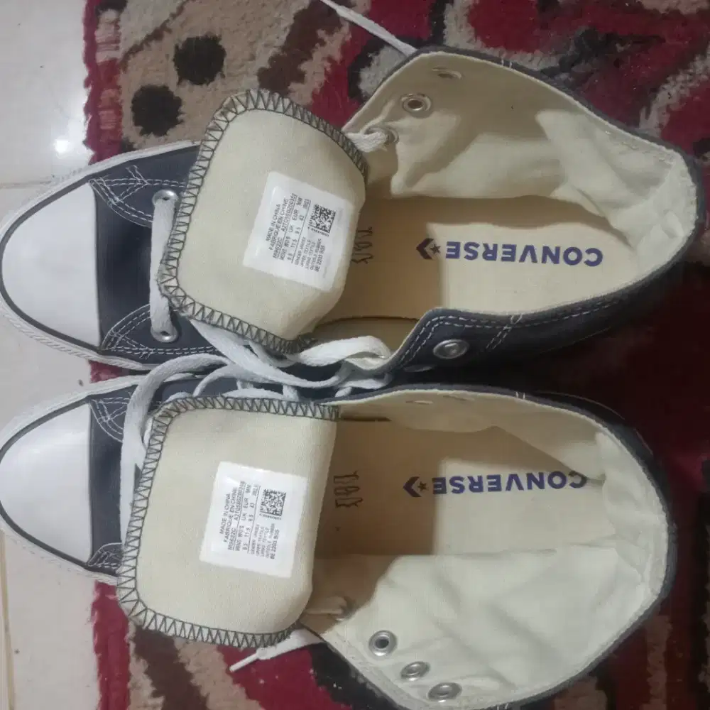 Sneakers Converse Unisex original Seri M9622C CT size 43 warna Navy