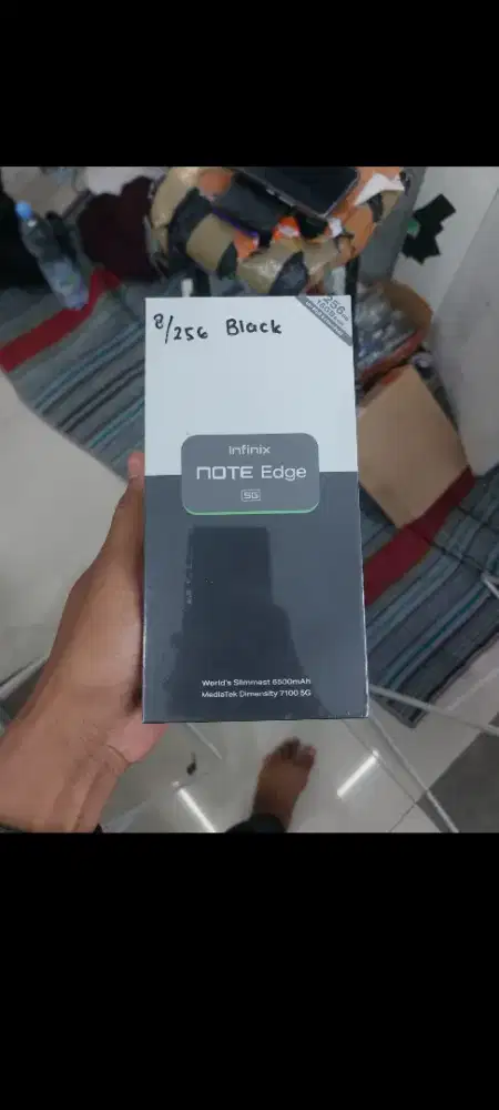 Infinix note edge 5G 8/256 layar lengkung