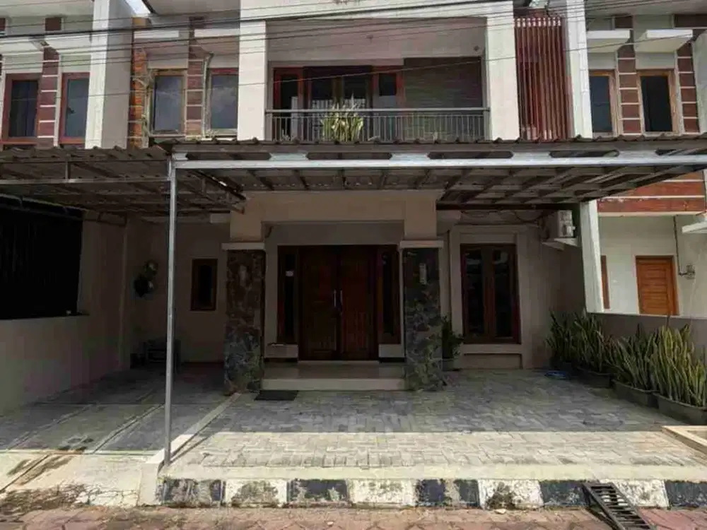 Di sewakan rumah furnised elite dlm perumahan barat Jombor jln Magelang
