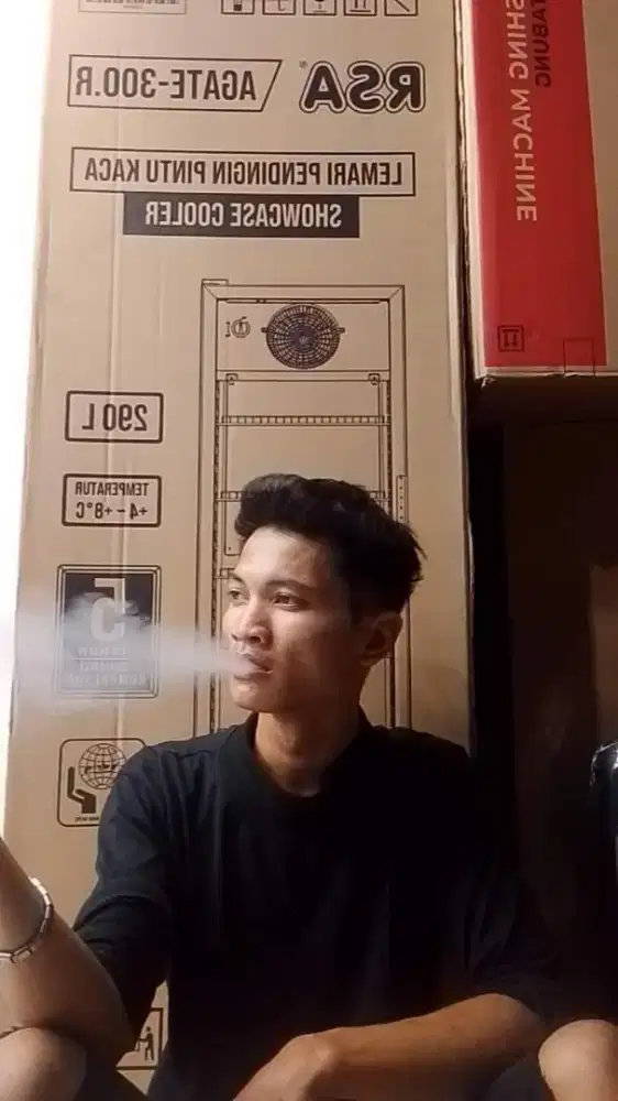 Cari pekerjaan  apa aja, yg penting halal