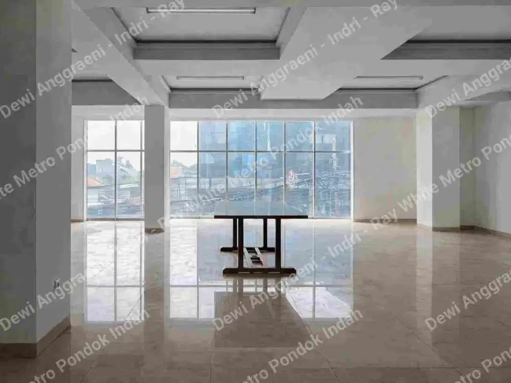 Rukan 4,5 Lantai Ada Mini Lift di Tanah Kusir – Dekat Gandaria City | LT 250m² LB 600m² SHM