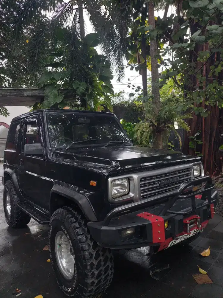 Taft GT 4x4 diesel th 1993 istimewa ban 33