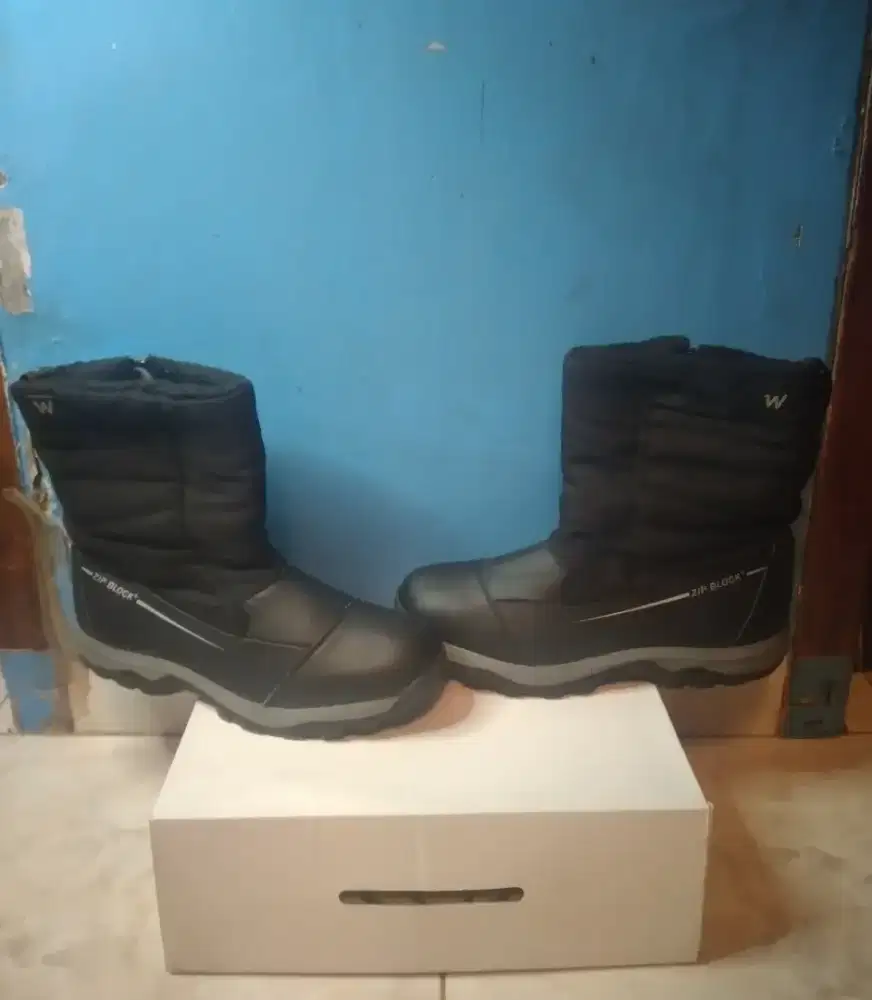 Jual cepat murah sepatu weber zip block boots musim dingin original