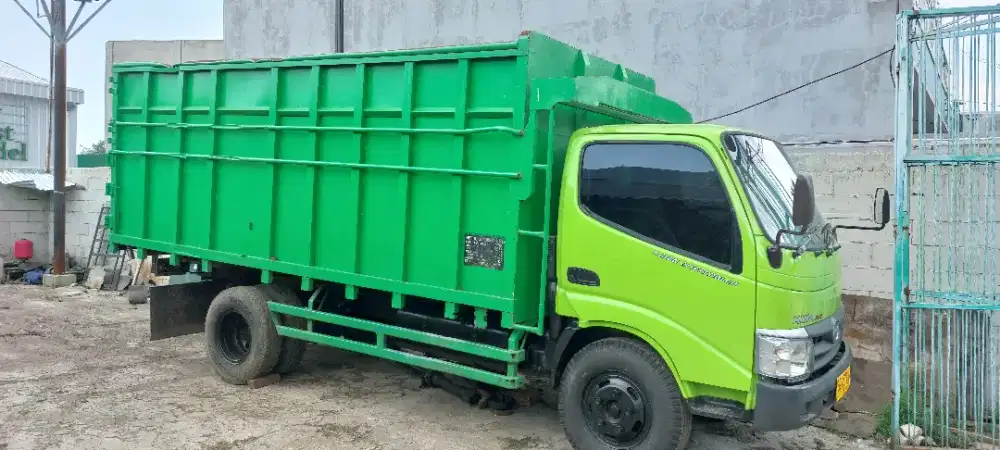 Hino Dutro 130 HD bak ctrl  2 unit siap pakai