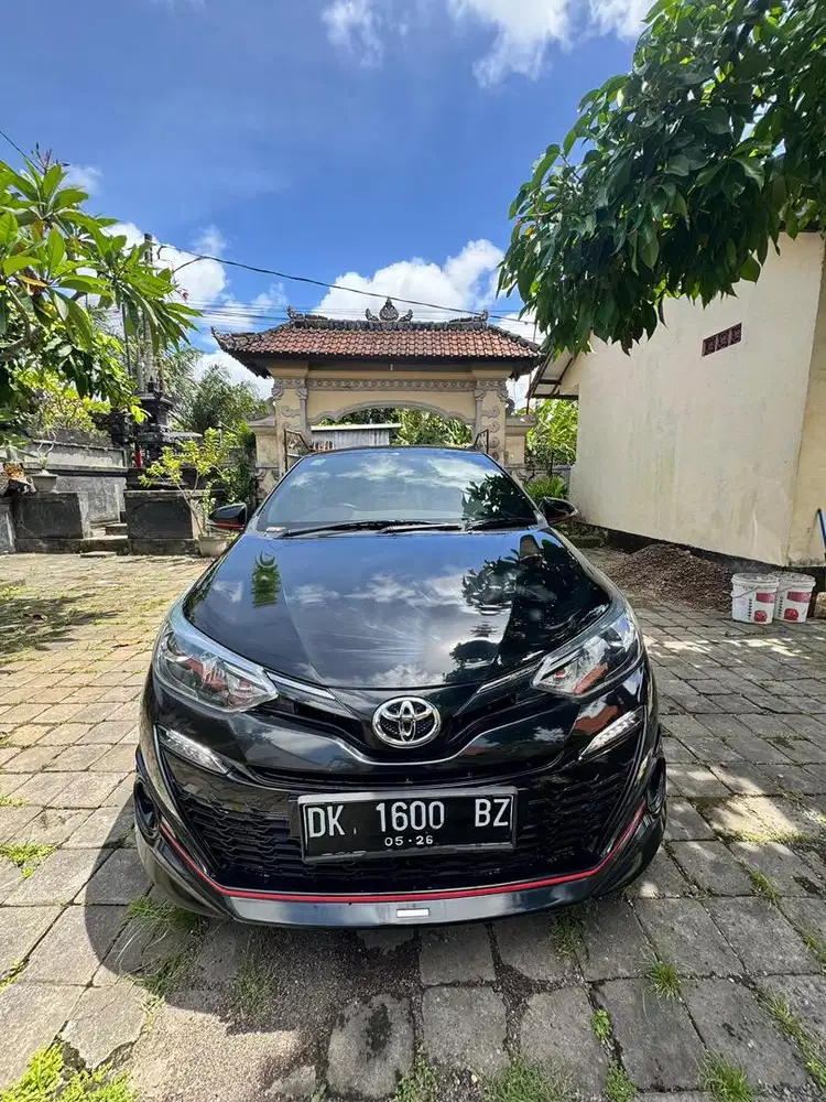 TOYOTA YARIS 2019