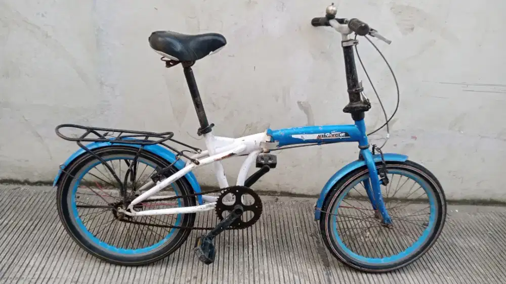 Sepeda lipat ukuran 20