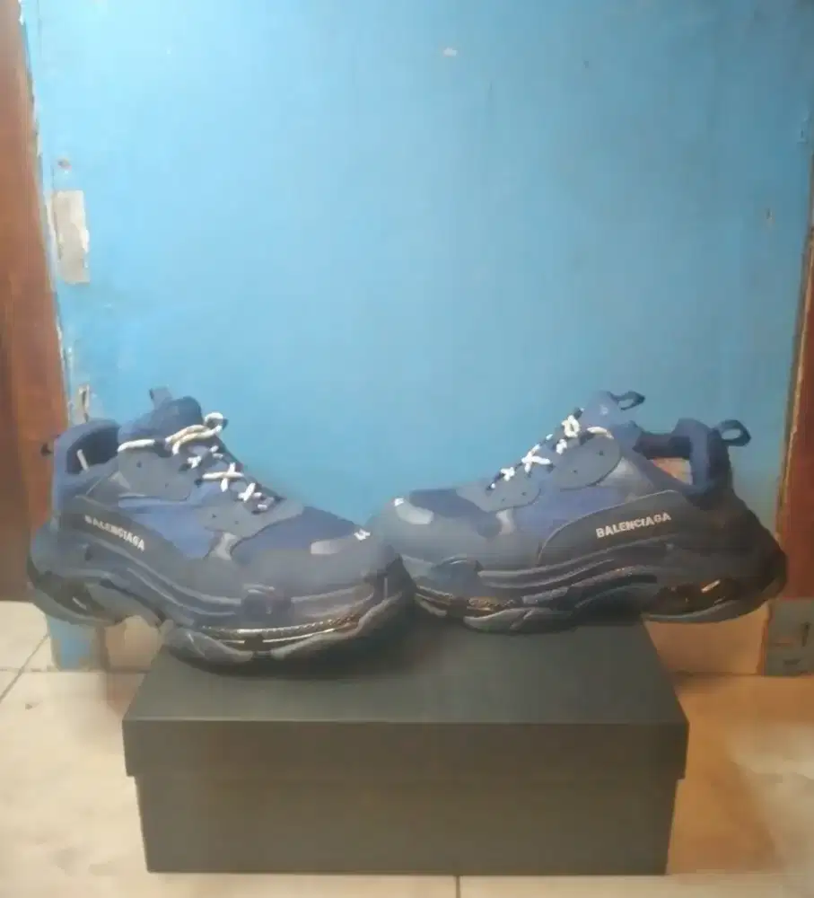 Jual cepat murah sepatu balenciaga triple s original italy