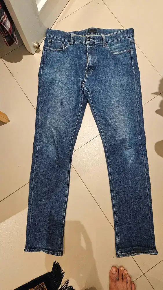 UNIQLO Jeans Slim Fit Biru Size 35