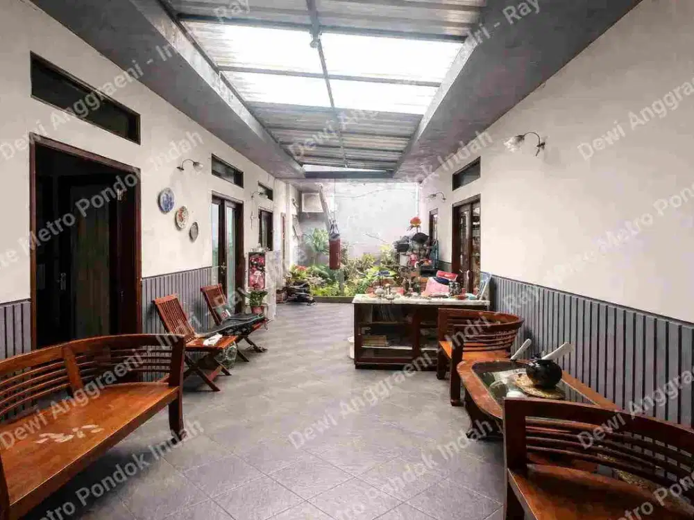 RUMAH STRATEGIS REMPOA – 3 KT, CARPORT 2 MOBIL | 15 MENIT KE PONDOK INDAH