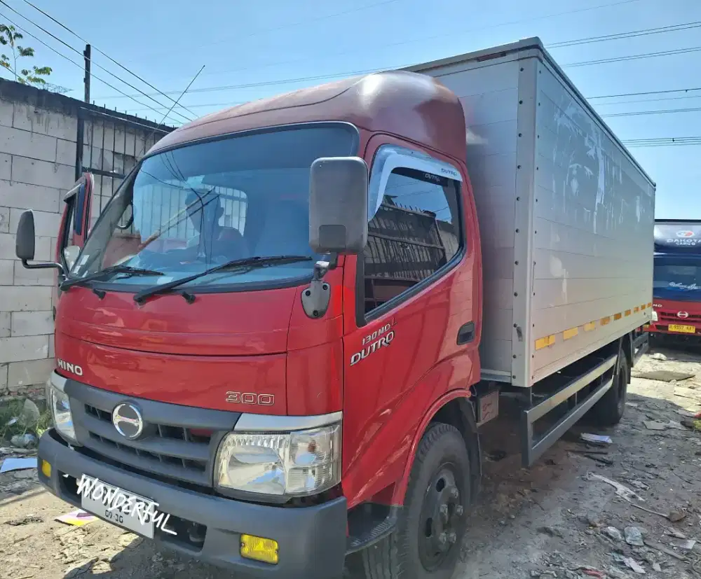 Hino Dutro 130MDLong Box Alum 5.7mtr Ex bawa Rokok Fullors Bio Solar