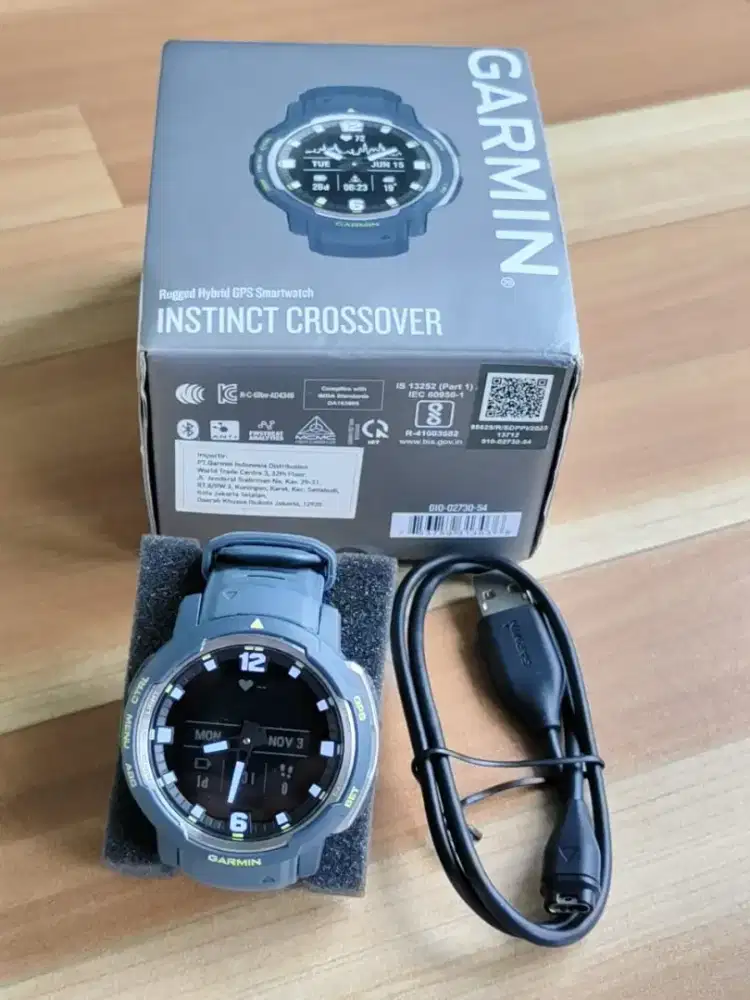 Garmin Instinct Crossover