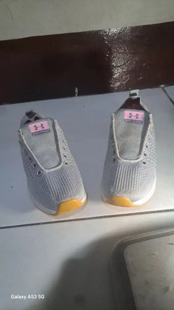 DIJUAL STOK GUDANG TOKO SAYA SEPATU ANAK (NEW)