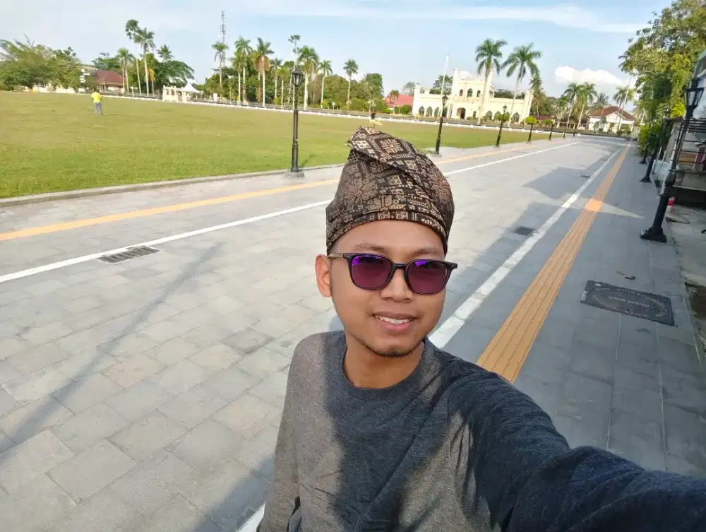 CARI KERJA SOPIR ATAU SERABUTAN