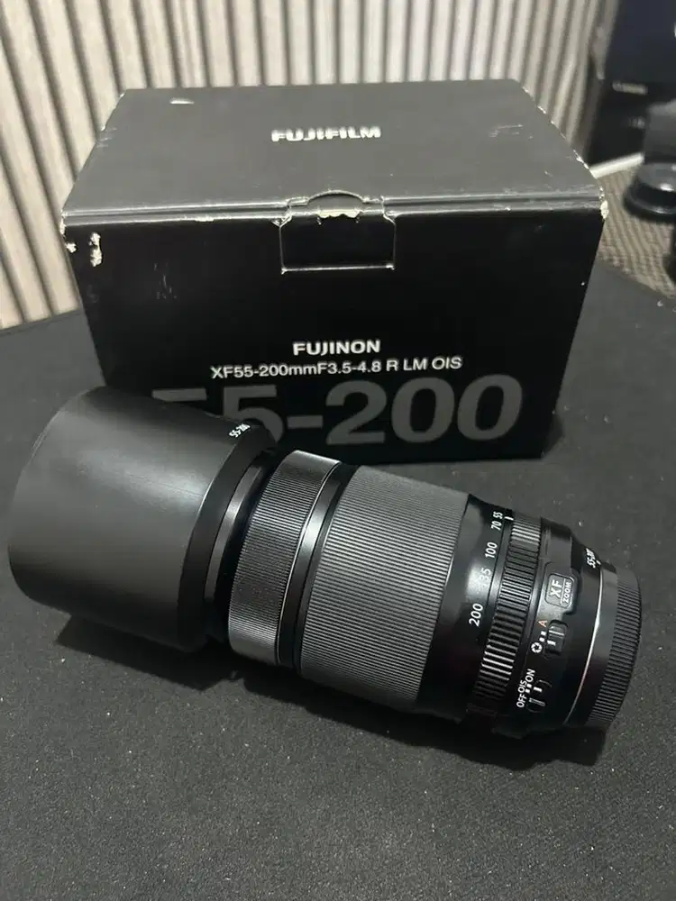 Lensa Tele Fujifilm Fuji XF 55-200mm f3.5-4.8 Fullset