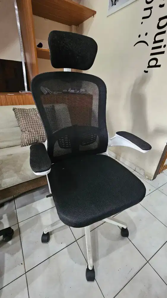 Kursi kantor informa