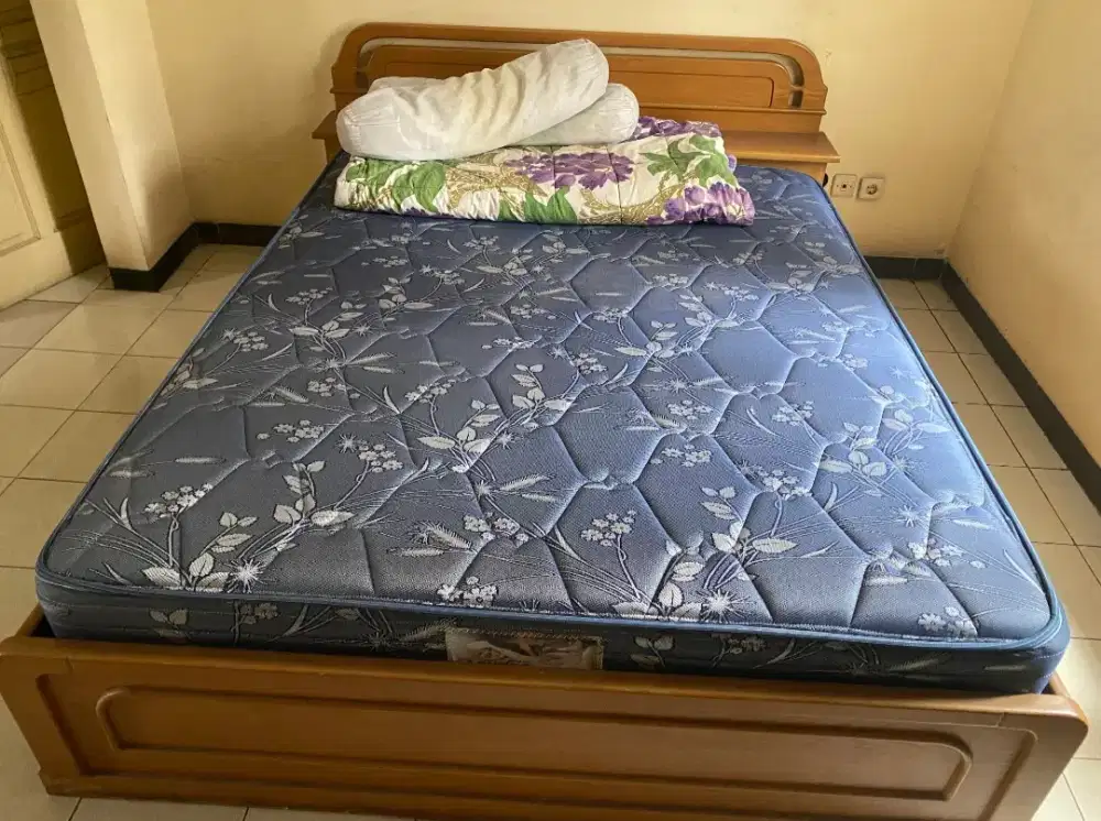 Jual set ranjang dan matras