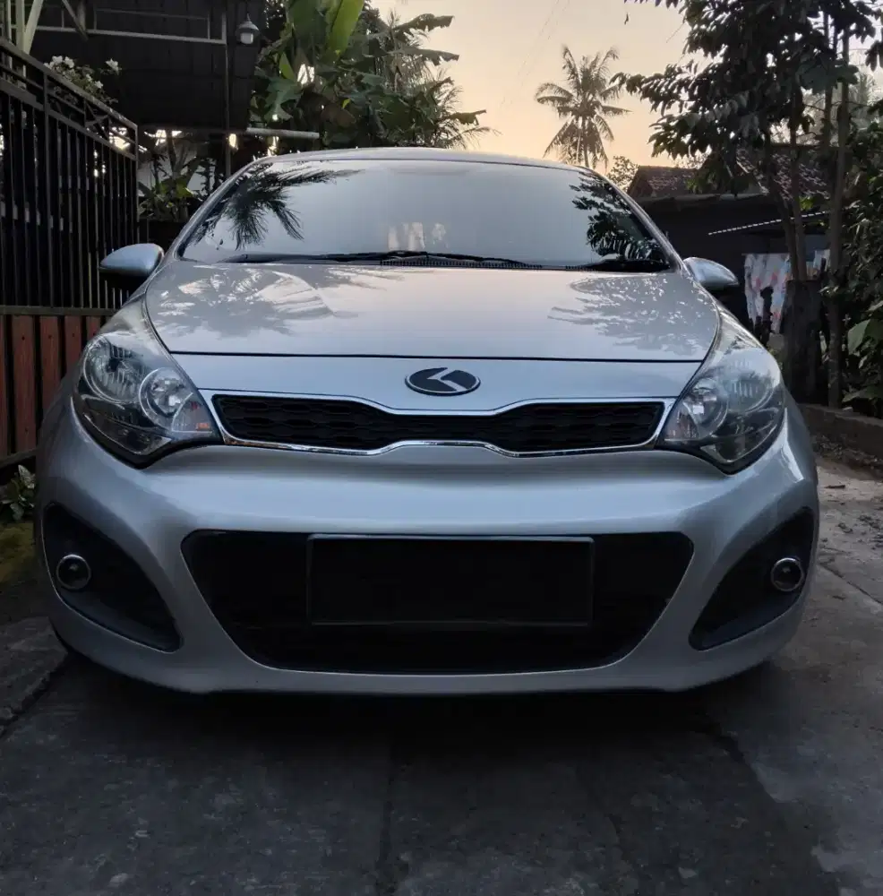 KIA RIO SE Matic 2013v Istimewa