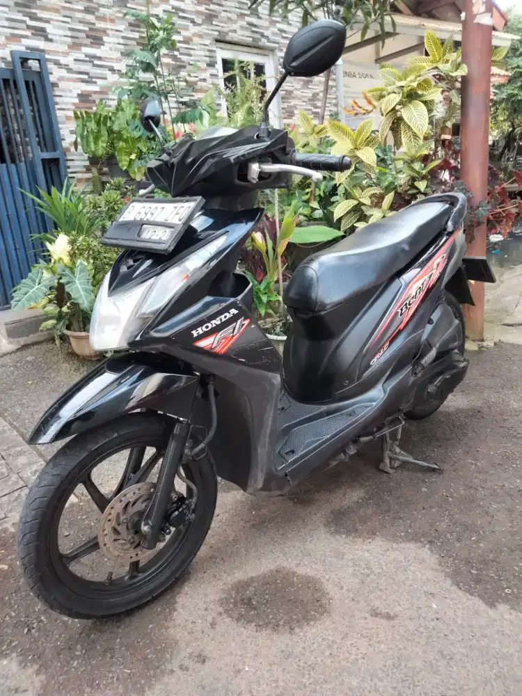 Honda Beat FI tahun 2014 siap pakai