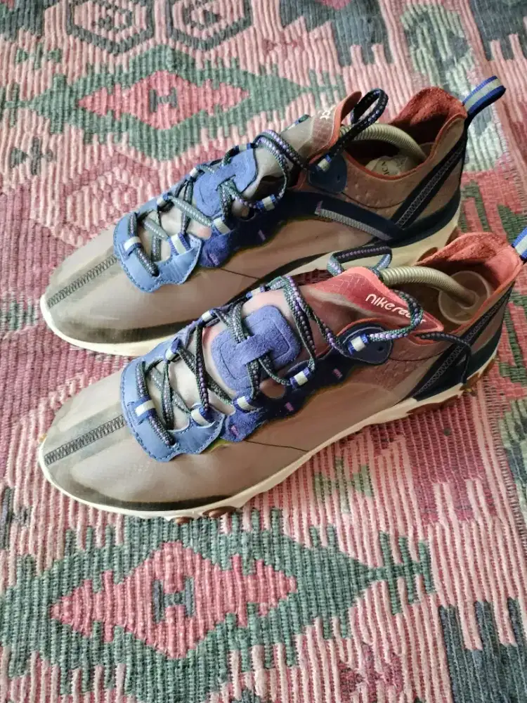 nike react element 87 dusty peach sneakers original