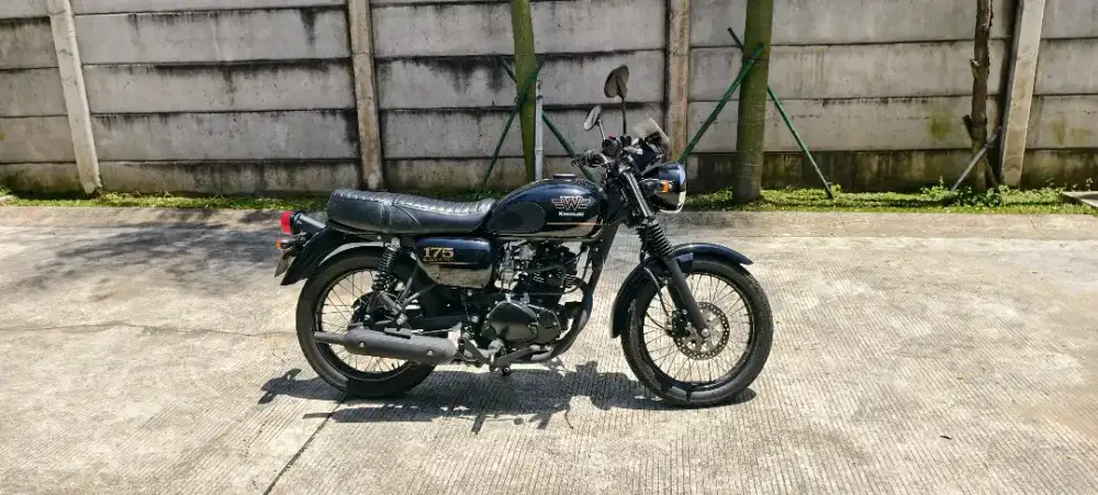 Di jual motor kawasaki W175 se
