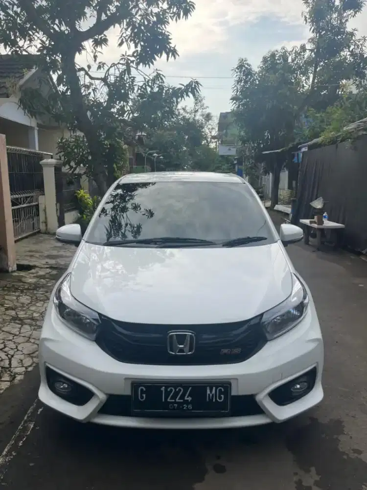 Brio Rs cvt 2021 metik