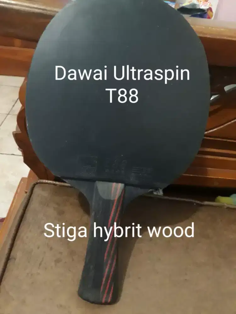 Dijual bat pingpong kondisi bagus.
