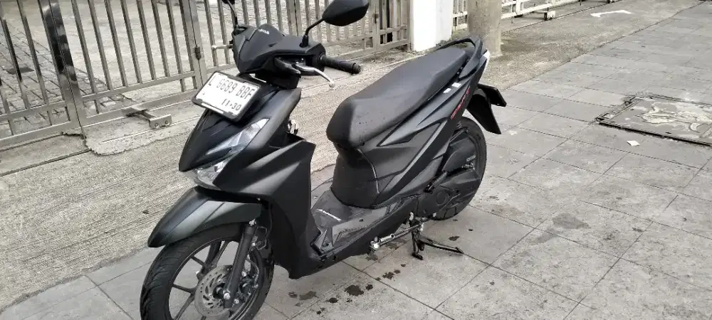 Beat Duluxe th 2025 Keyles remot istimewa Low km pjk baru