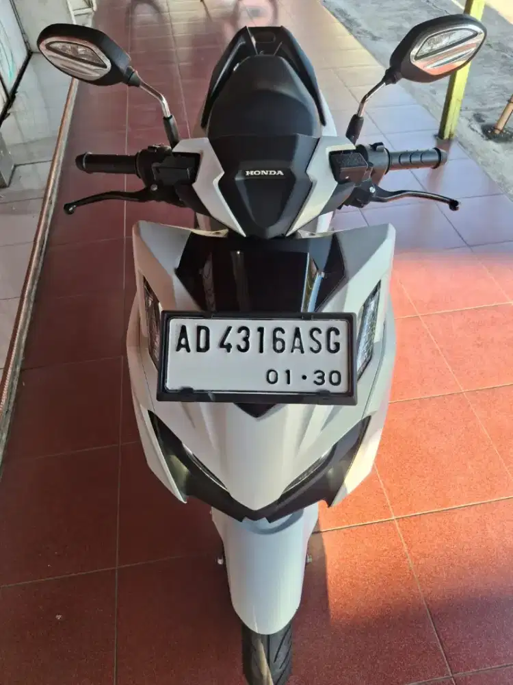 VARIO 160 ABS TAHUN 2024