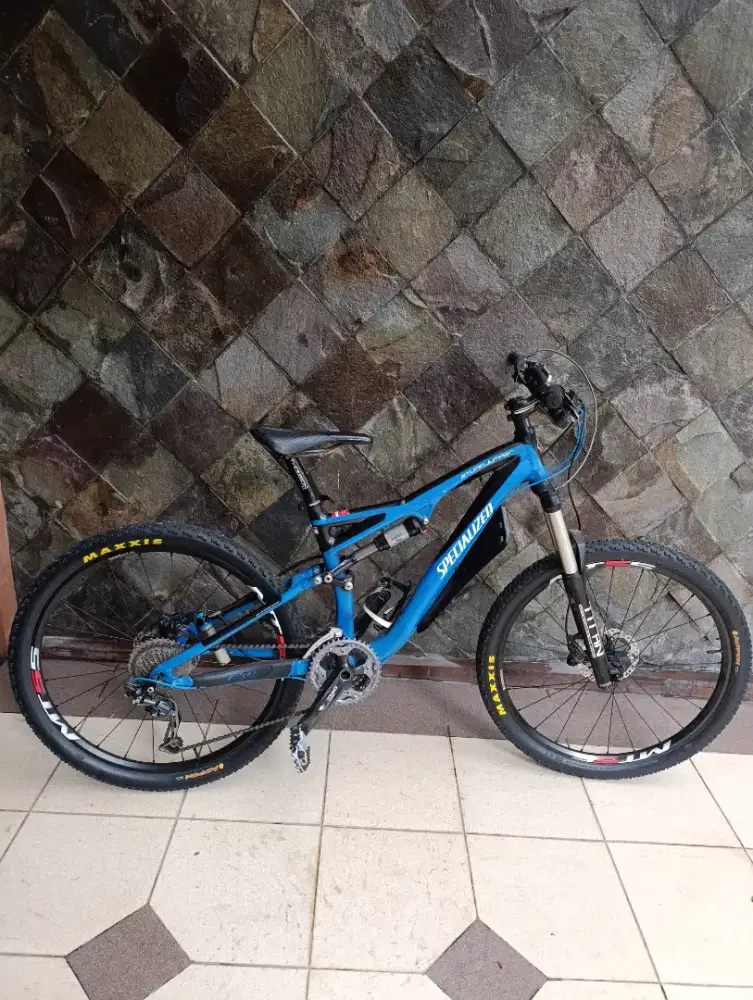 Sepeda Gunung Specilized