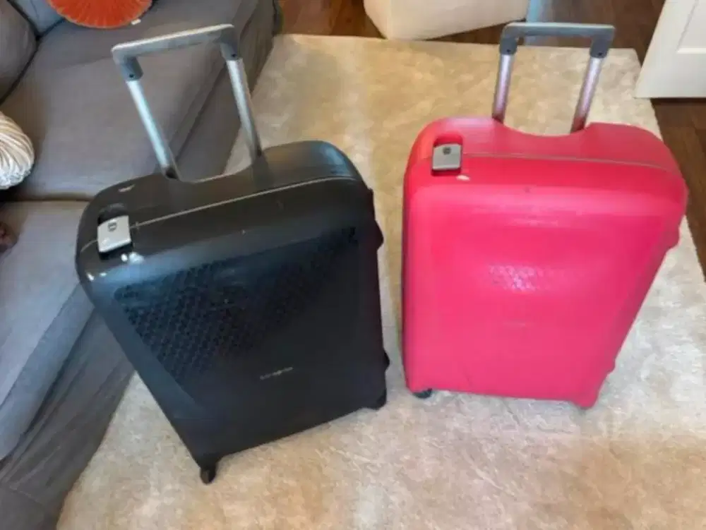 Koper Samsonite Spiner Hitam dan Pink