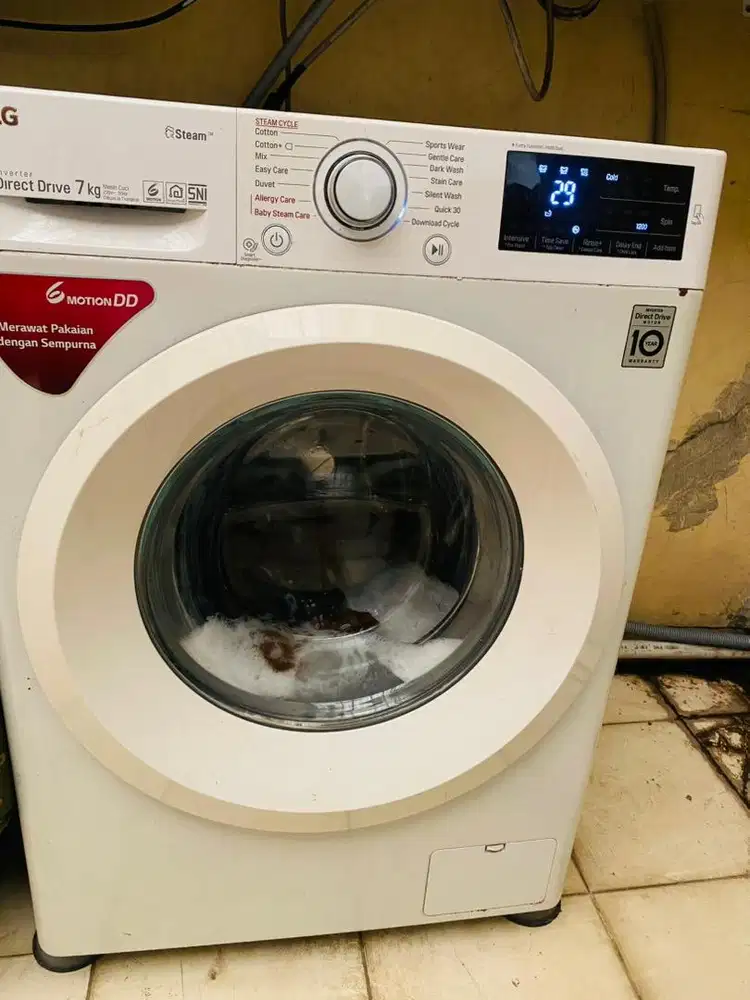 mesin cuci LG front loading 7kg