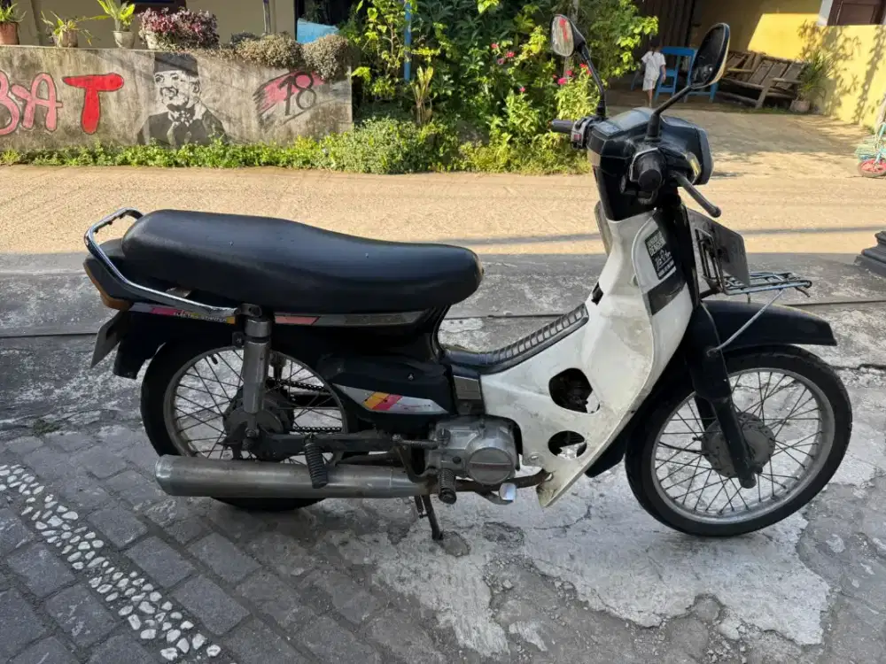 Astrea prima THN 1991 plat AB sleman