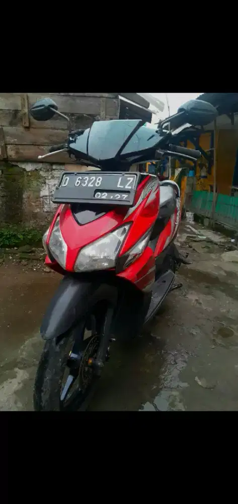 Vario 2011 SS Kumplit