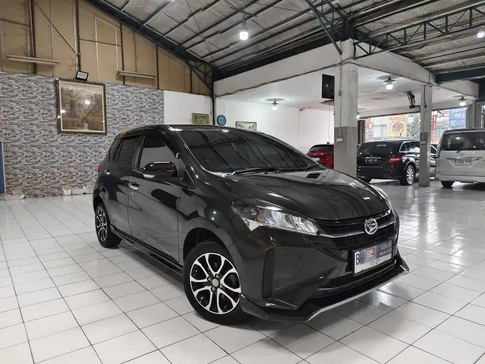 Daihatsu SIRION R 1.3 CVT New model Bensin AT 2022 Dark gray