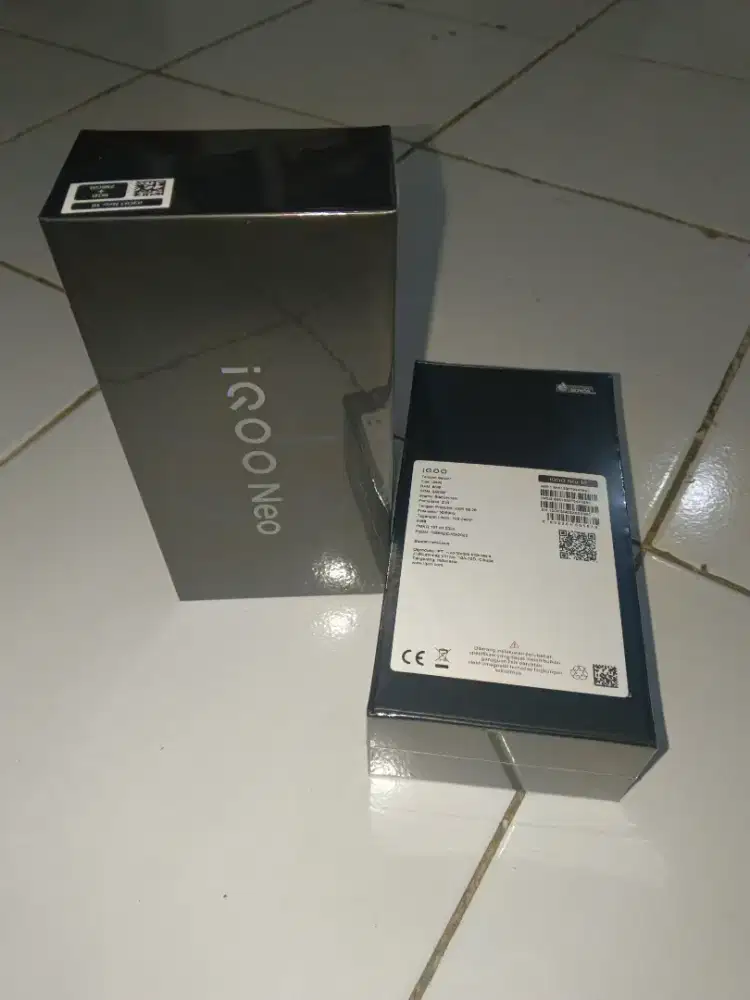 Iqoo Neo 10 5G 12/256 Baru Garansi Resmi