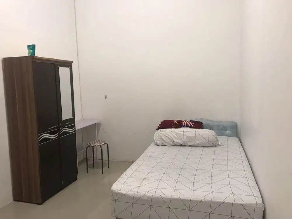 Terima Kost Putra,Putri dan Pasutri