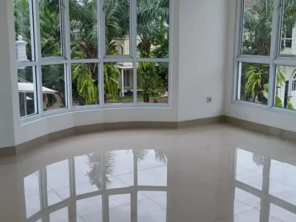 DISEWA Rumah rapih dan siap huni di Montana Village