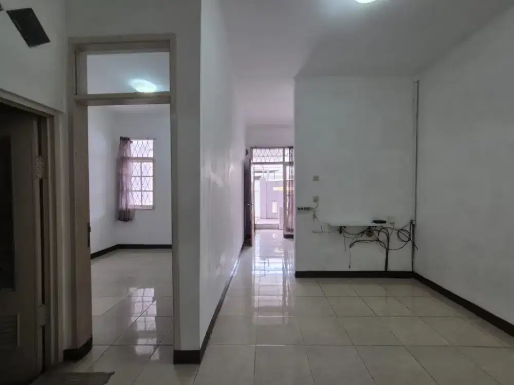 Disewa Rumah Siap Huni di Taman Cibaduyut Indah Bandung