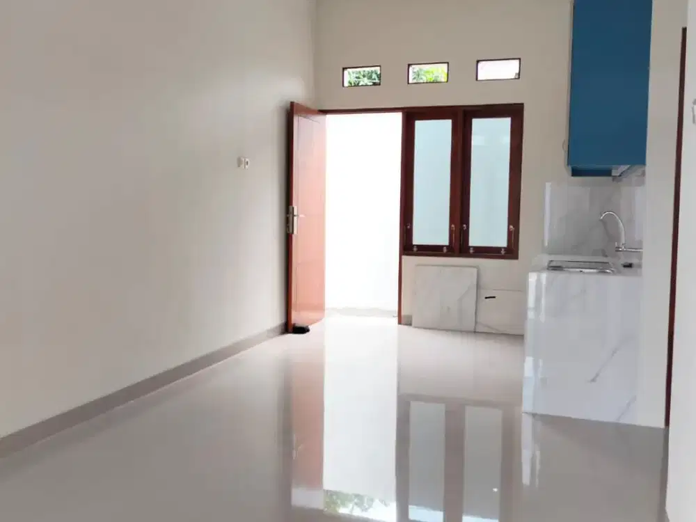 JUAL RUMAH DI KAWASAN STRATEGIS SIAP BANGUN & HUNI MURAH 600 JUTA NEGO KERAS !!