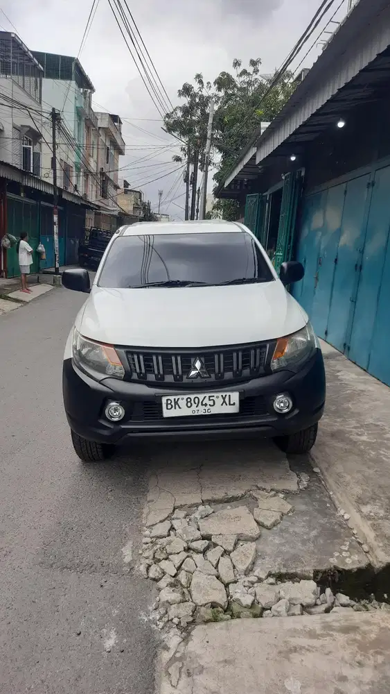 Mitsubishi Triton SC HDX 4X4 TAHUN 2018