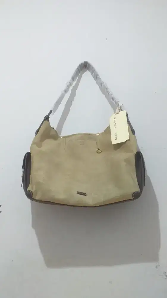 Tas Songmont Yore Besar