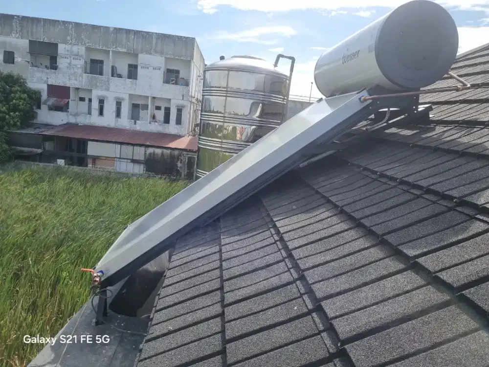 Water heater tenaga surya