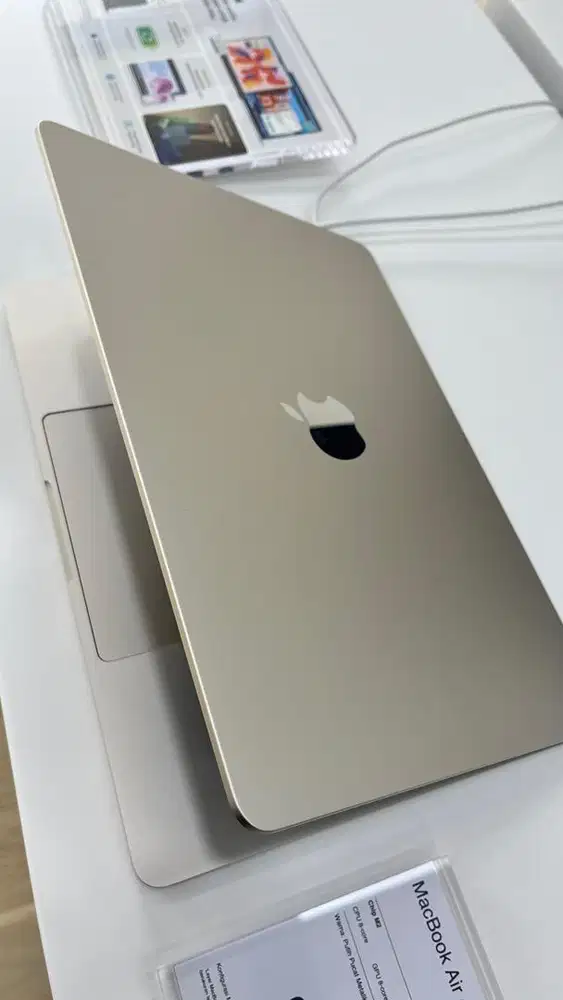 MacBook Air M2 16/256 New Starlight